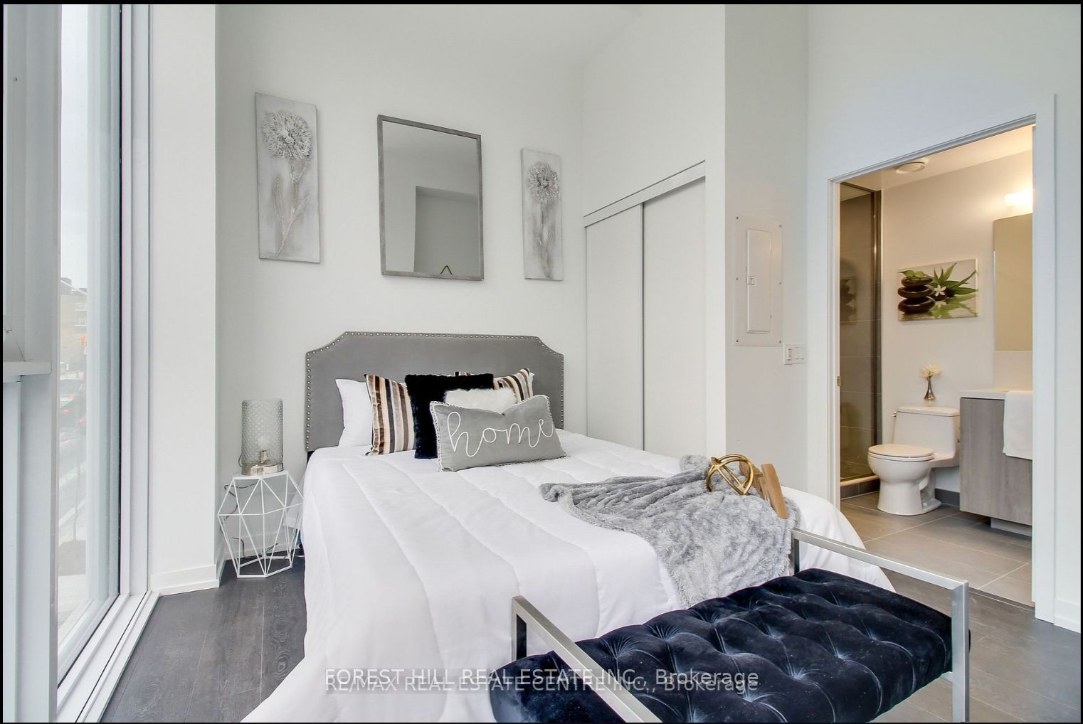 2020 Bathurst Street, #211