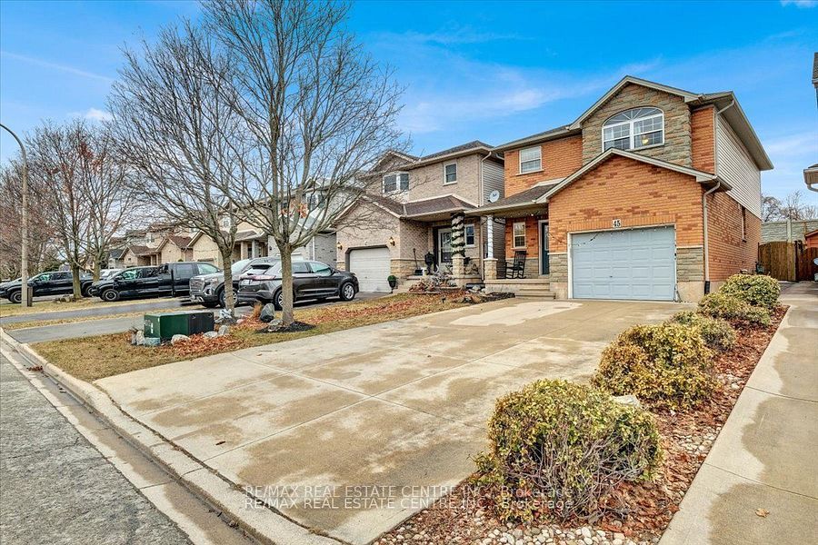 45 KENDRICK Court ; MLS ID: X12131873