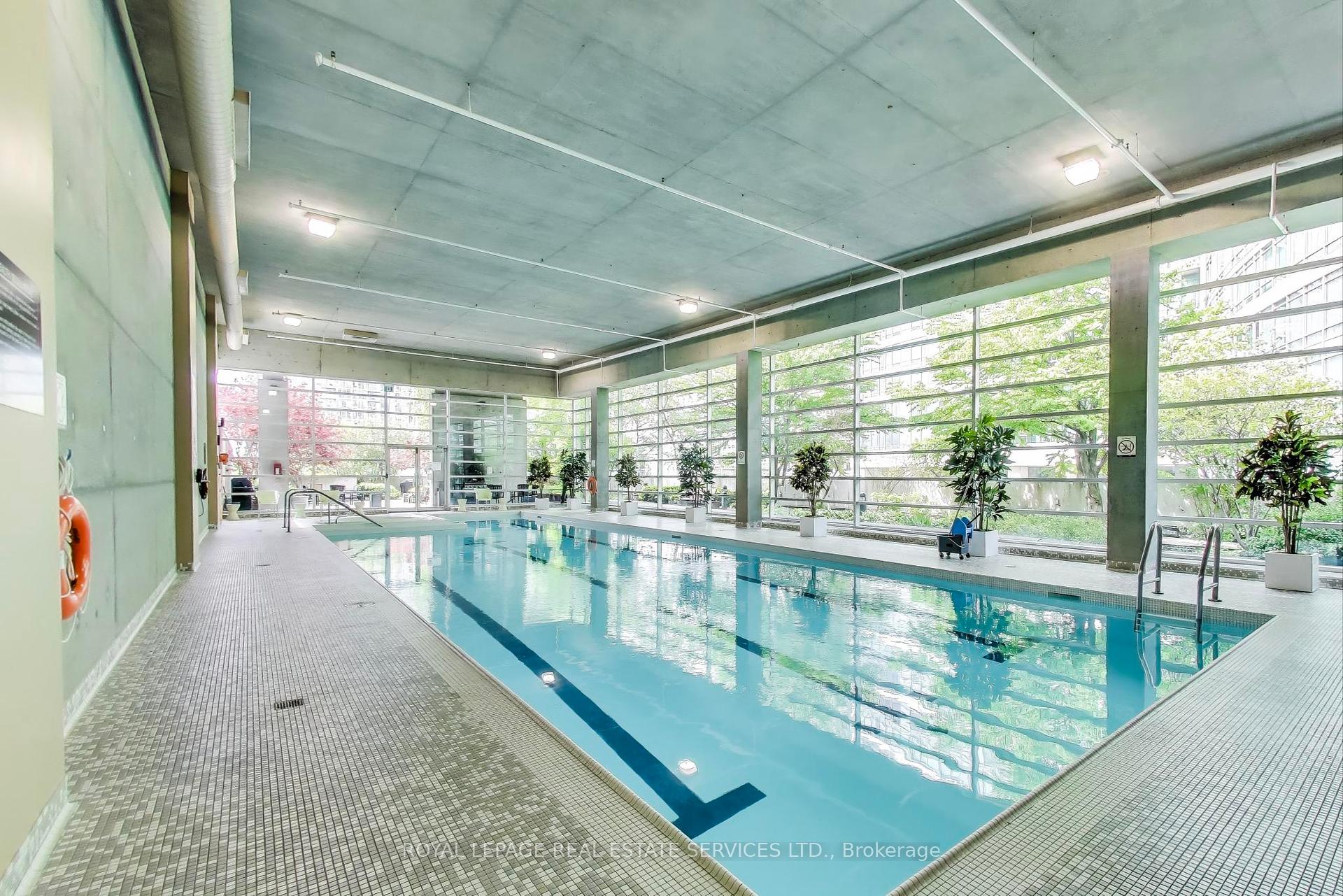 2 Bedrooms Condo at 81 Navy Wharf, Toronto For sale