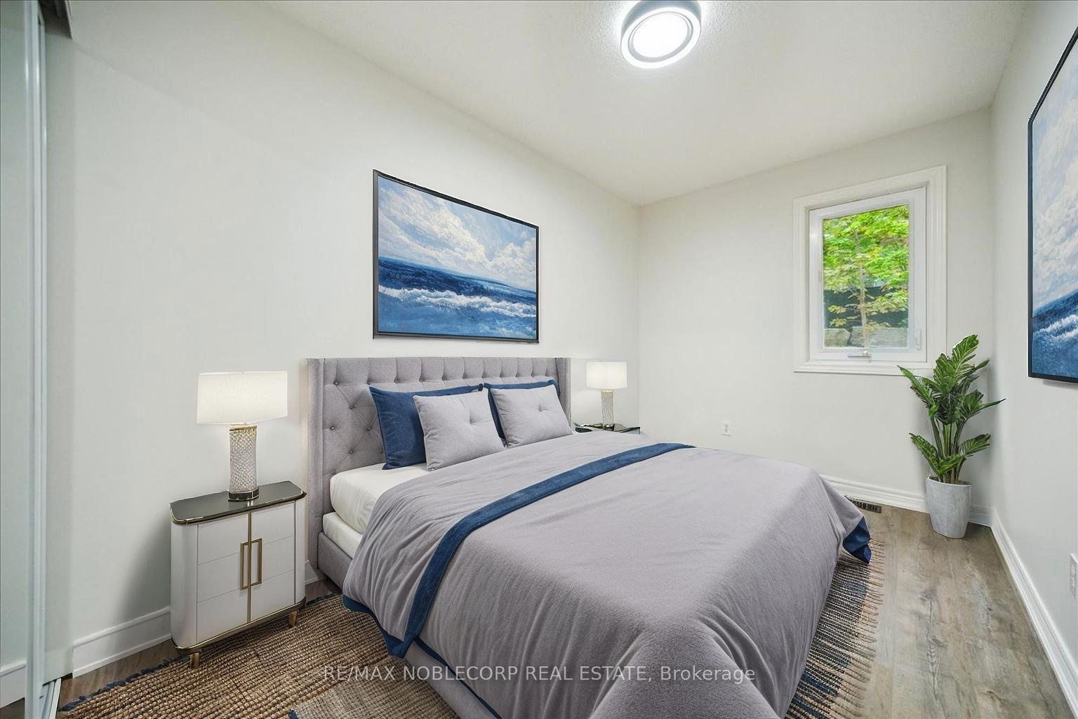 3 Bedrooms Condo at 20 William Farr, Vaughan For sale