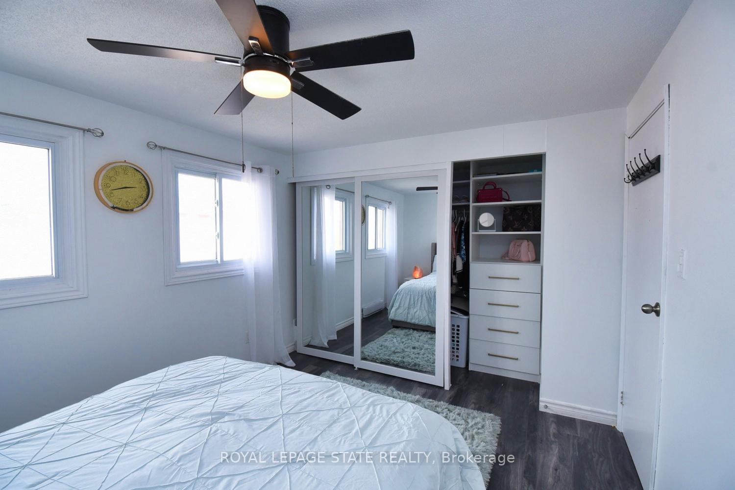 3 Bedrooms Condo at 1255 Upper Gage,  Hamilton For sale