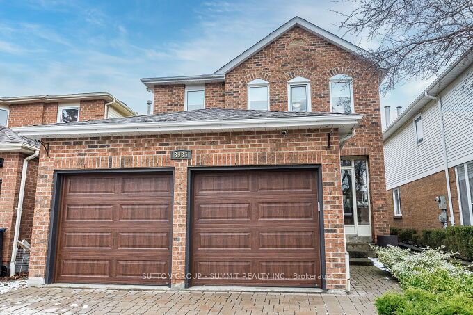 3935 Rushton Crescent