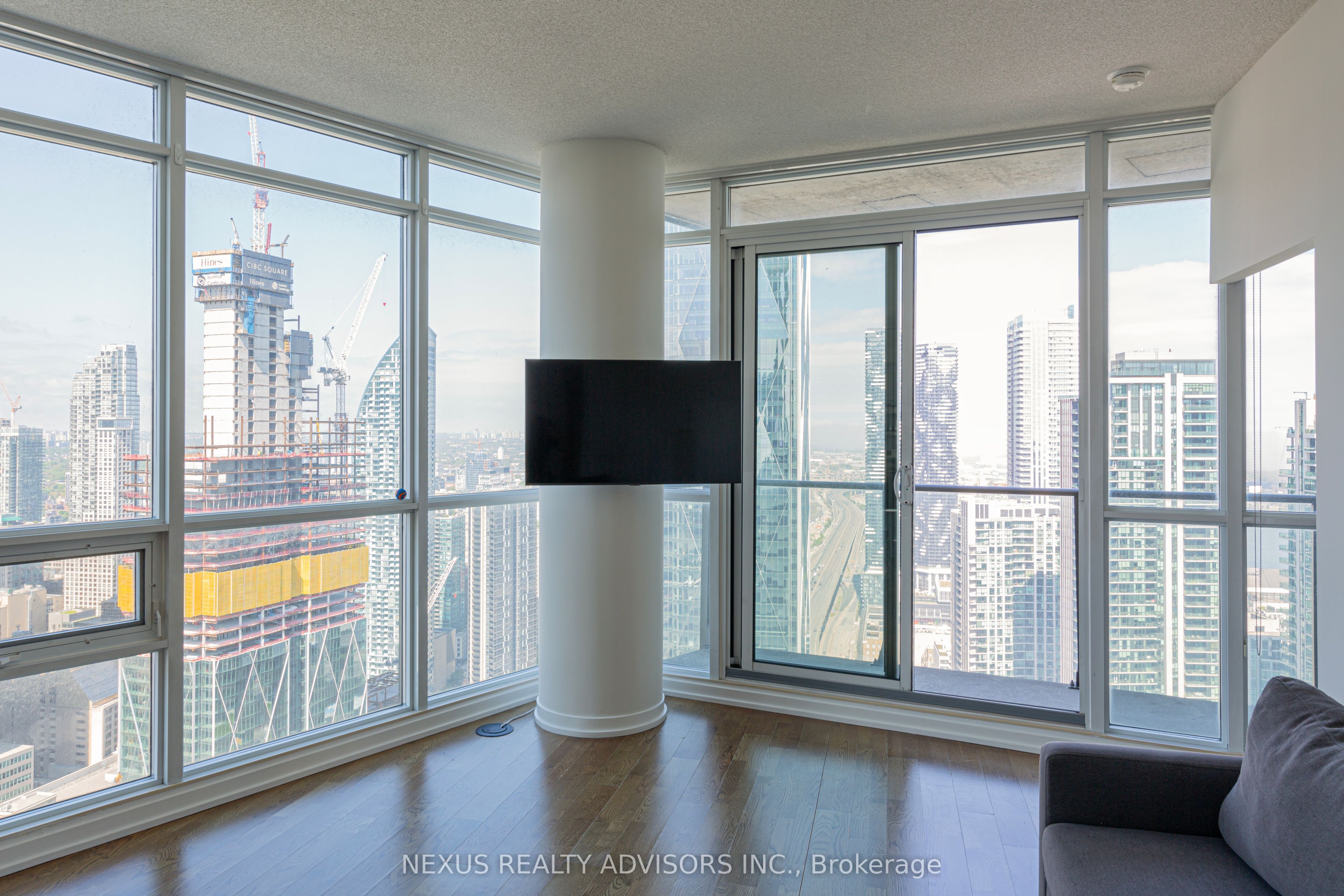 65 Bremner Boulevard, #4708