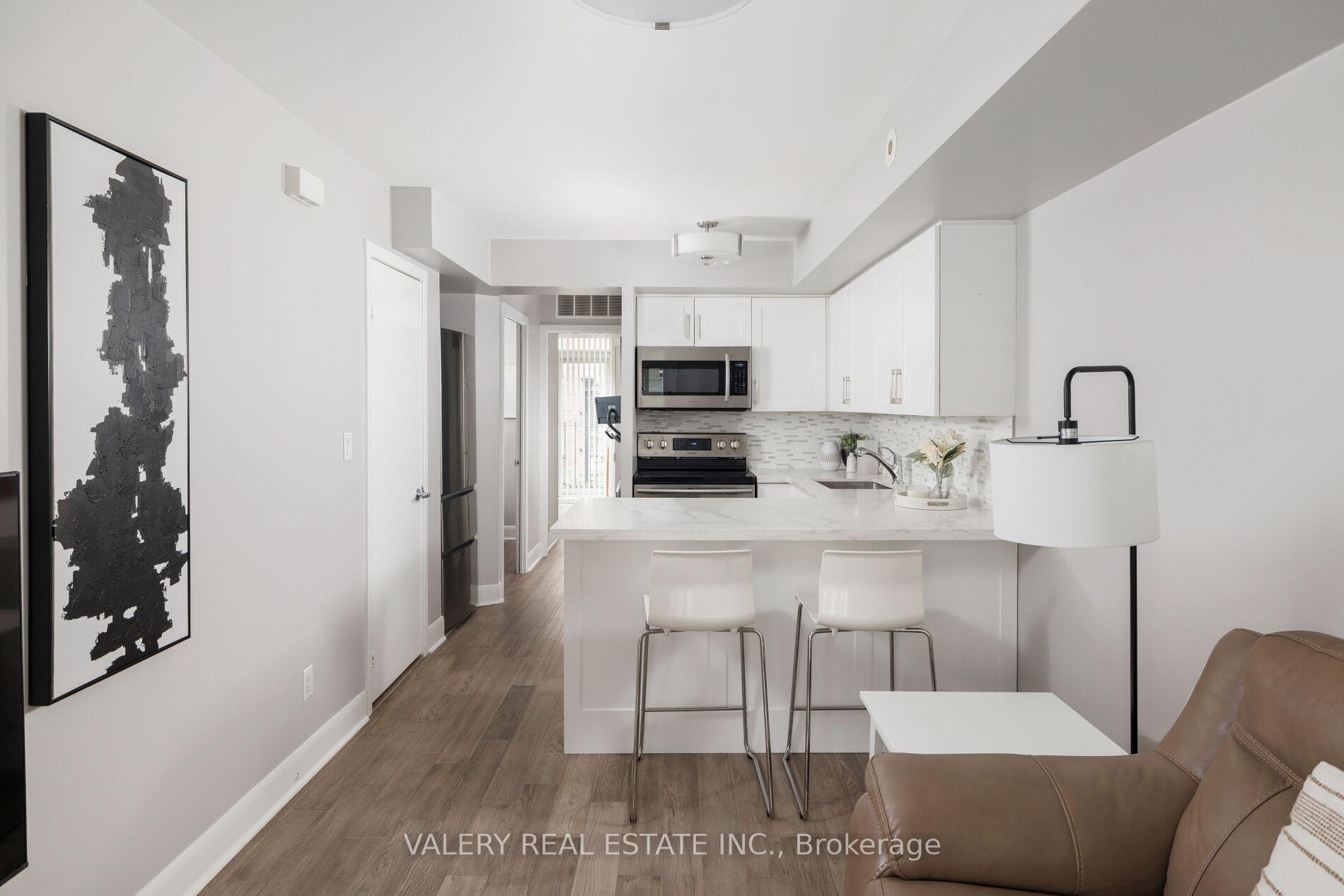 2 Bedrooms Condo at 415 Jarvis, Toronto For sale