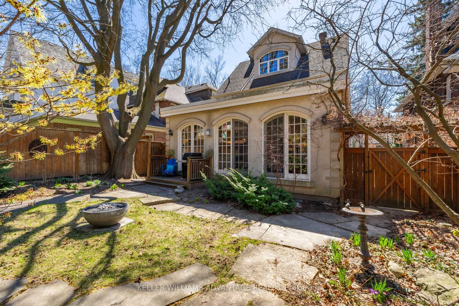 122 Garfield Avenue