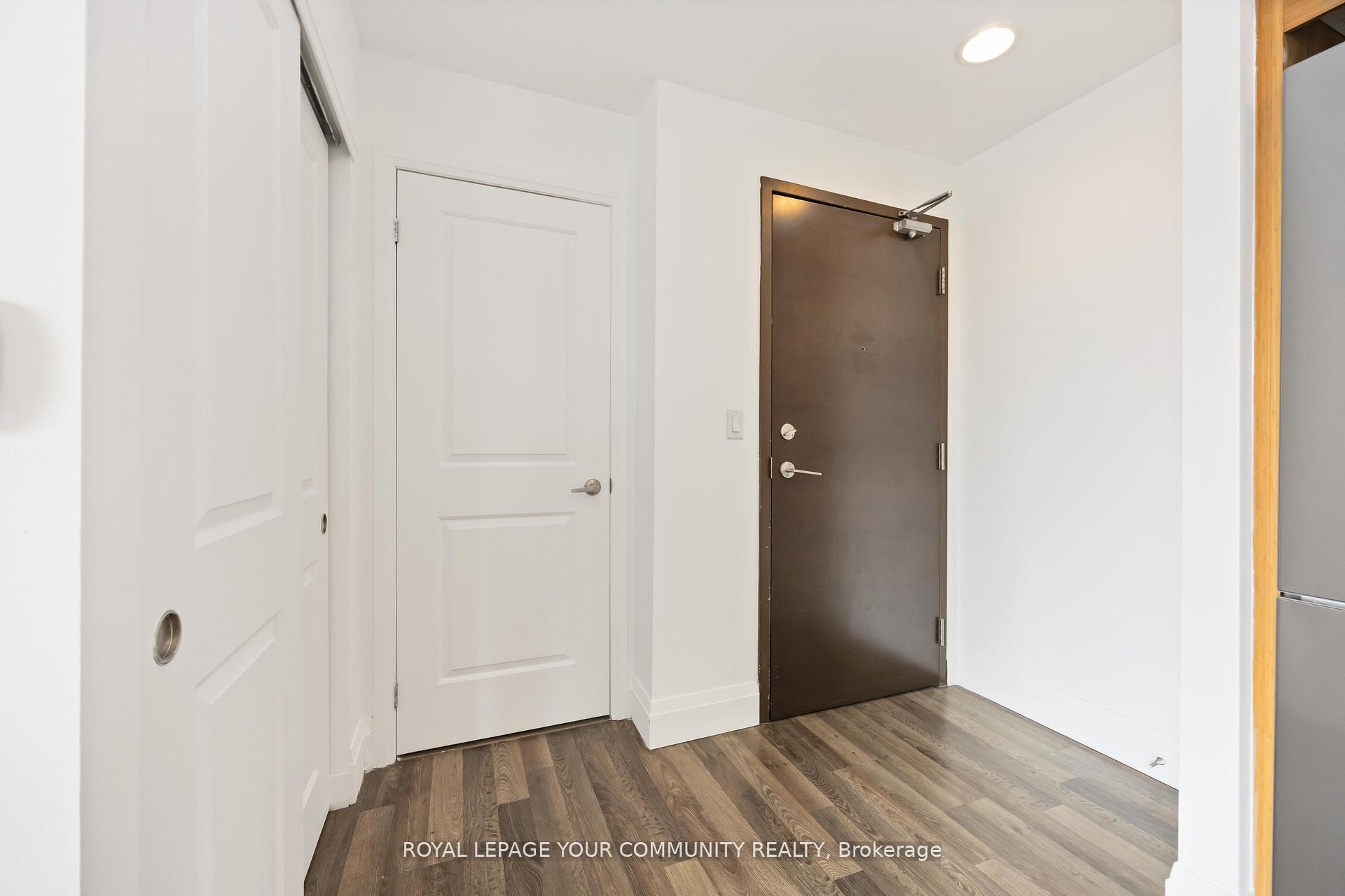 3 Bedrooms Condo at 222 Finch, Toronto For sale