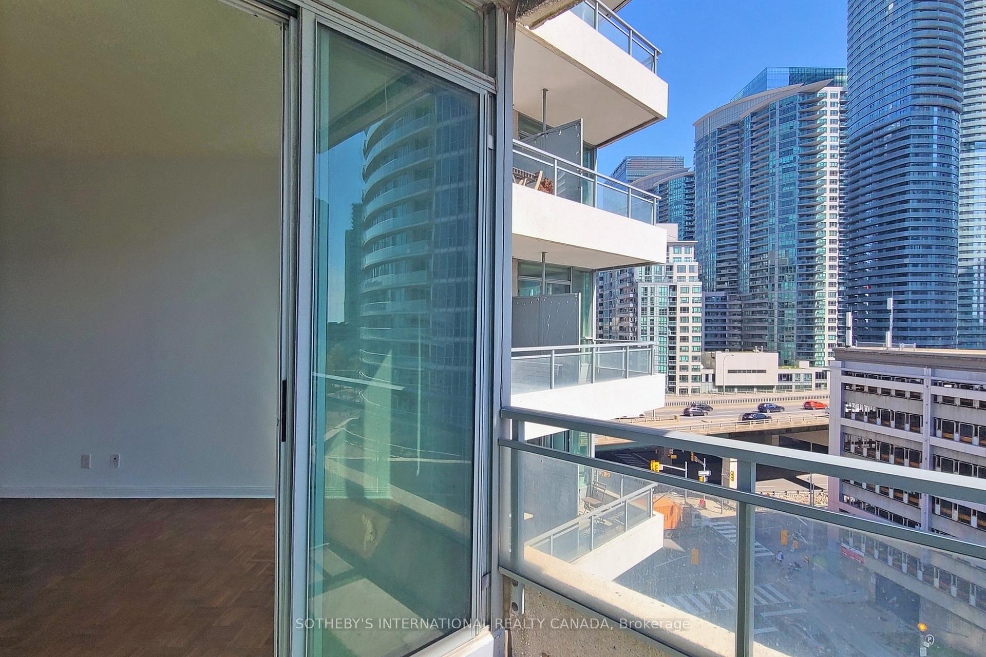 1 Bedroom Condo at 228 Queens, Toronto For sale