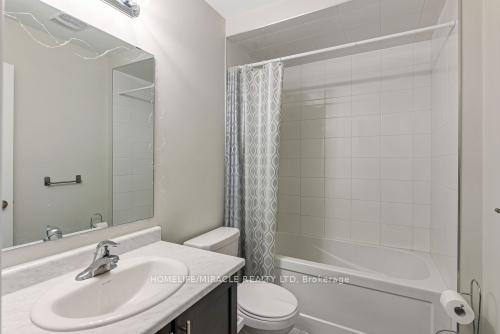 2 Bedrooms Condo at 40 Zinfendel, Hamilton For sale