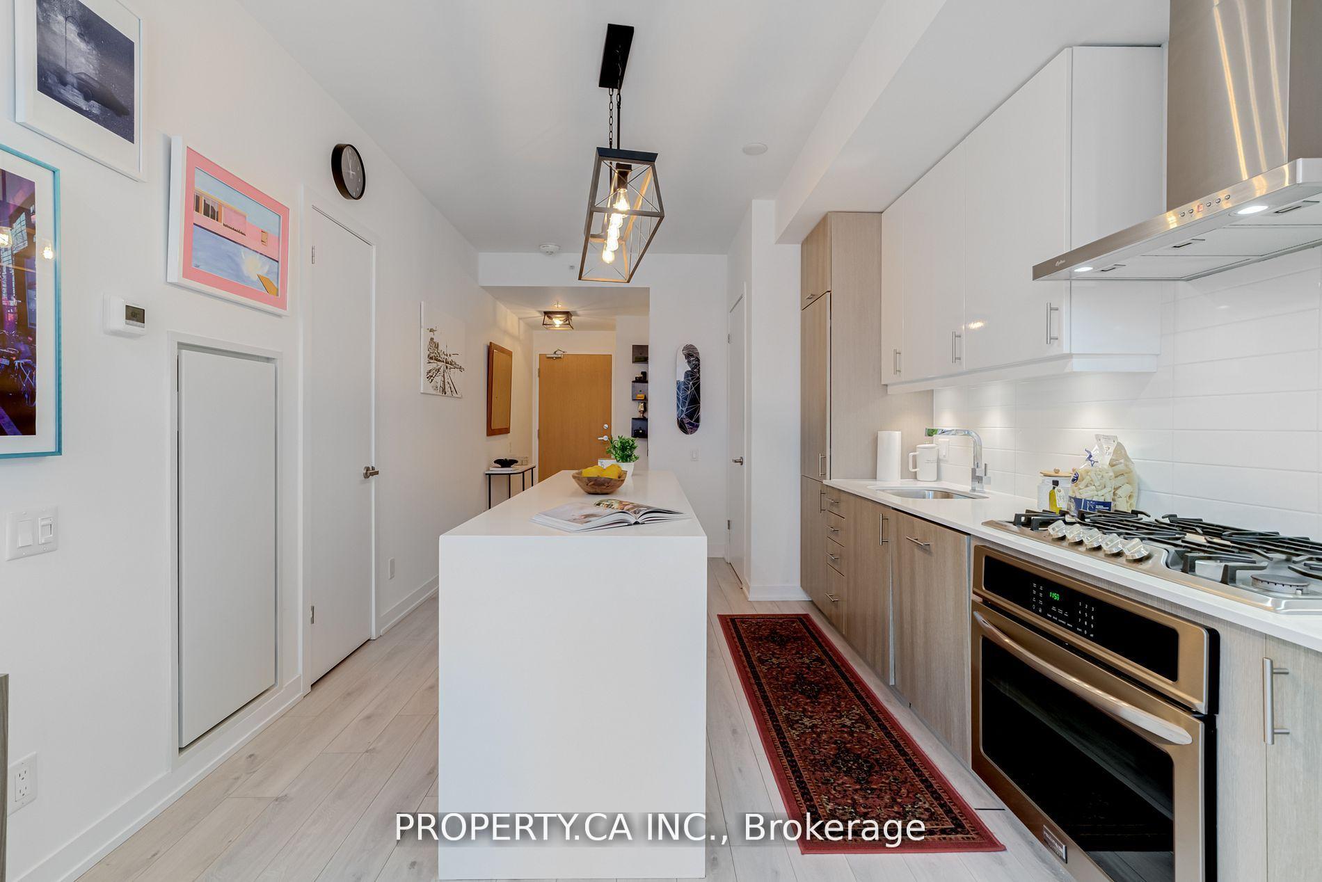 1 Bedroom Condo at 38 Howard Park, Toronto For sale