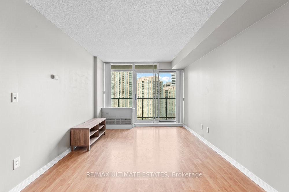 2 Bedrooms Condo at 5500 Yonge, Toronto For sale