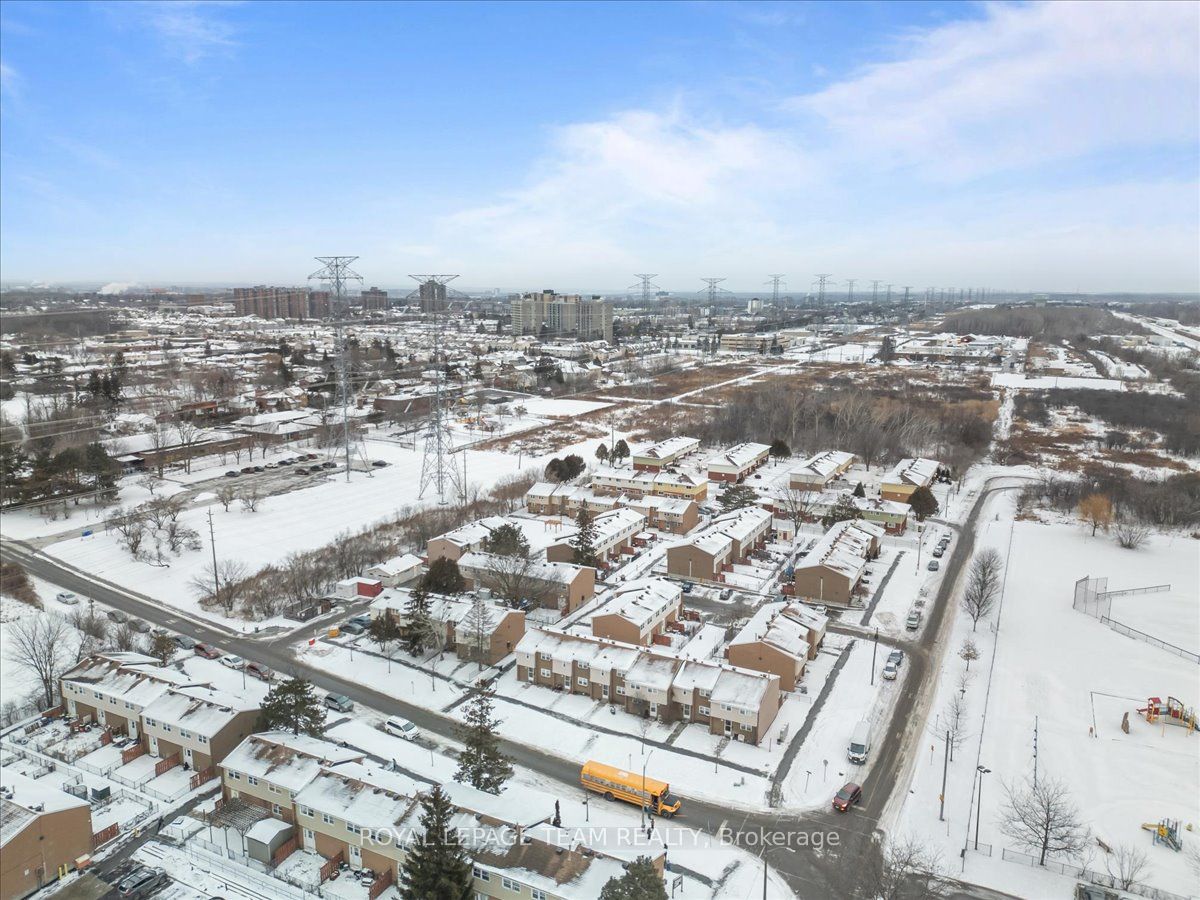 #40 - 1295 Ledbury Avenue, HuntClubSouthKeysandArea, ON K1V 6W6