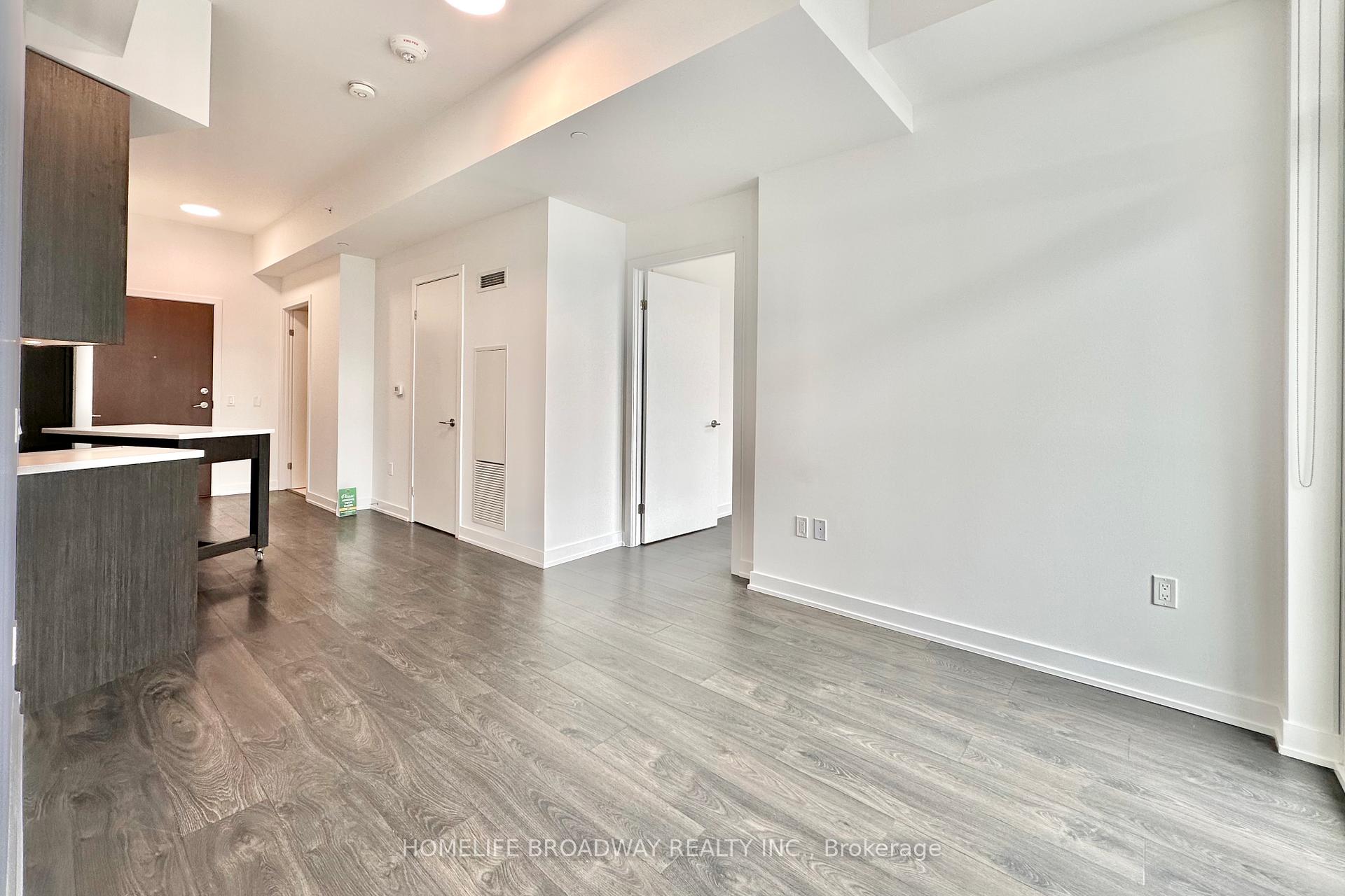 2 Bedrooms Condo at 38 Iannuzzi,  Toronto For sale