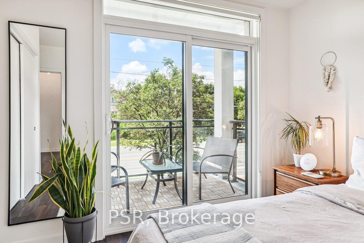 1 Bedroom Condo at 320 Plains, Burlington For sale