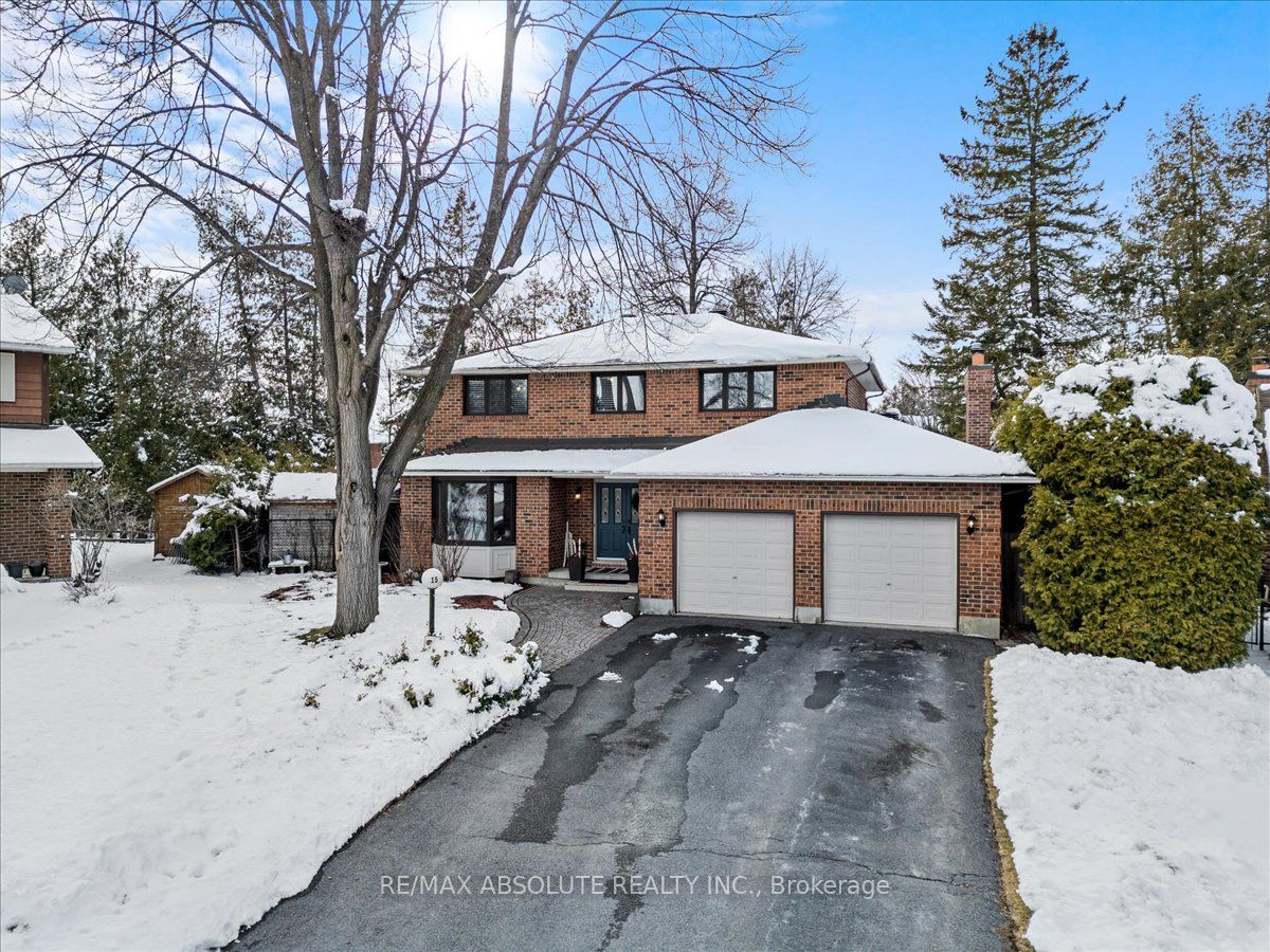 15 Pinecone Trail, StittsvilleMunsterRichmond, ON K2S 1E1