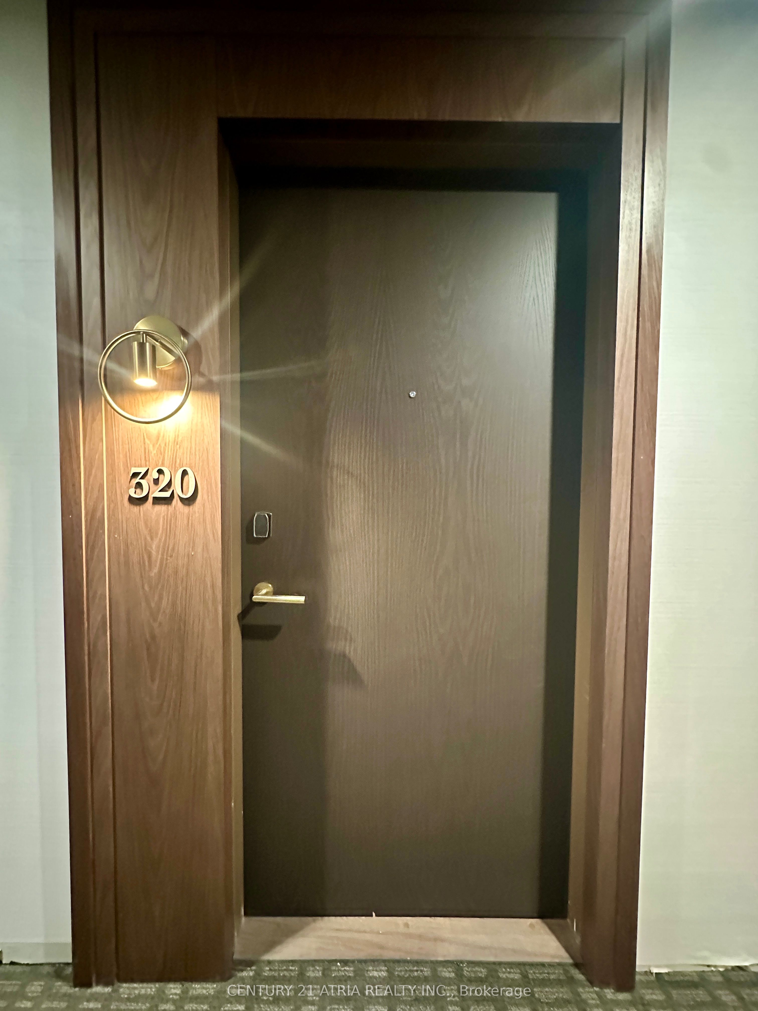 625 Sheppard Avenue E, #320