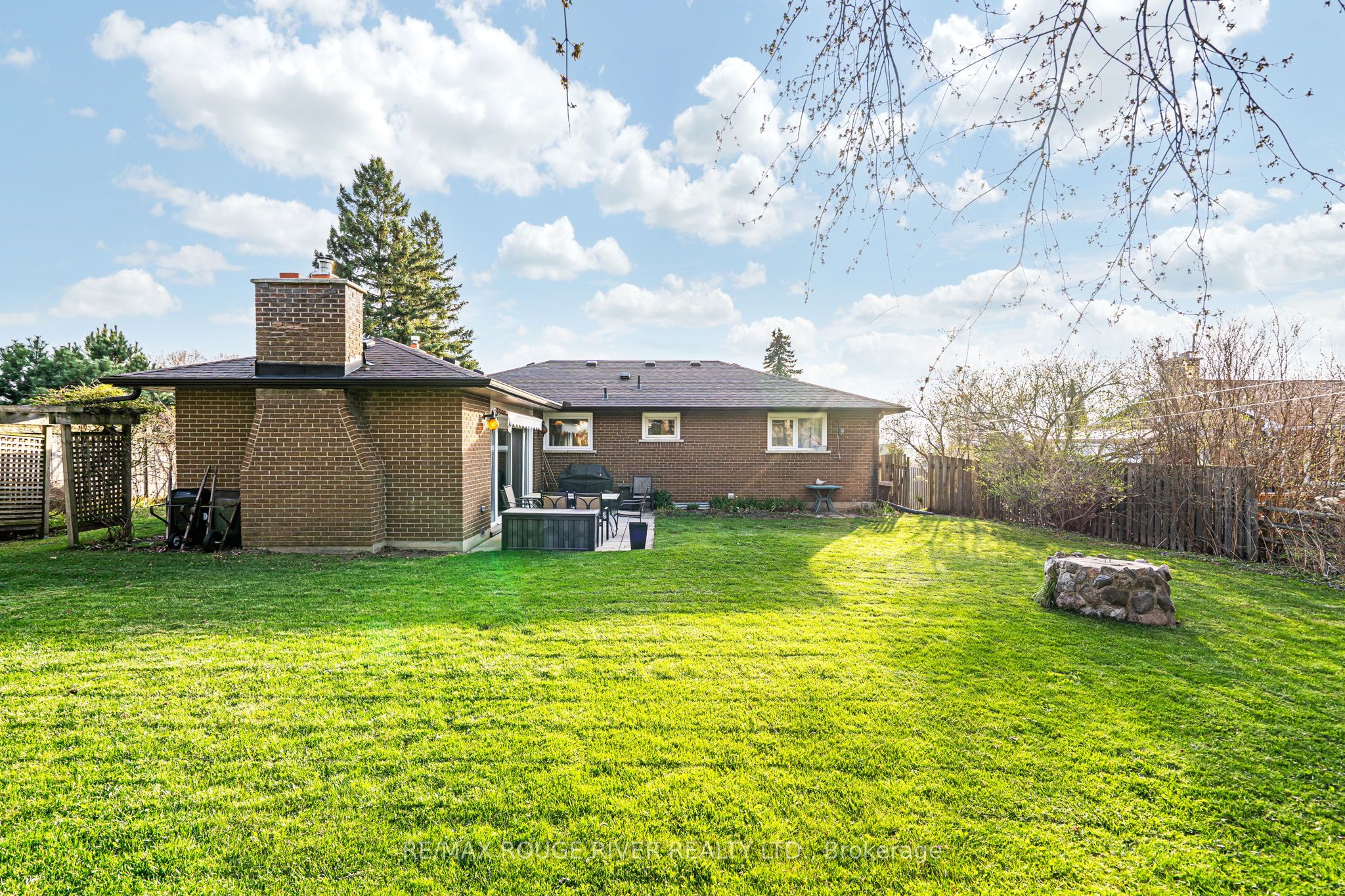 133 Elizabeth Crescent
