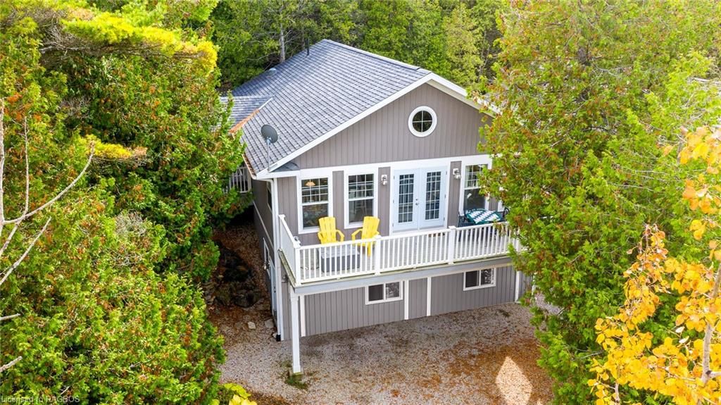 8 ADELAIDE Street South Bruce Peninsula Ontario N0H 2T0