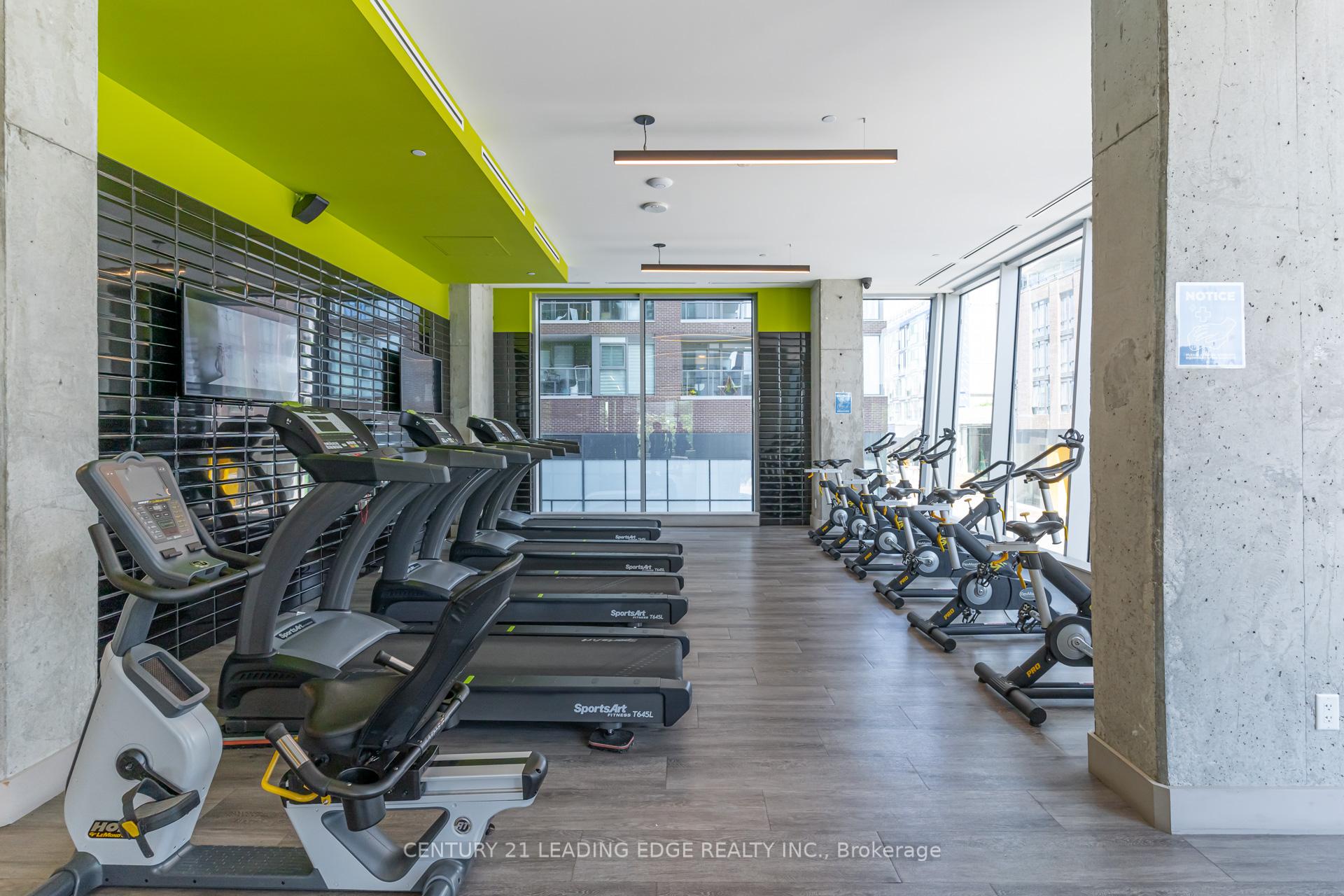 3 Bedrooms Condo at 15 BASEBALL, Toronto For sale