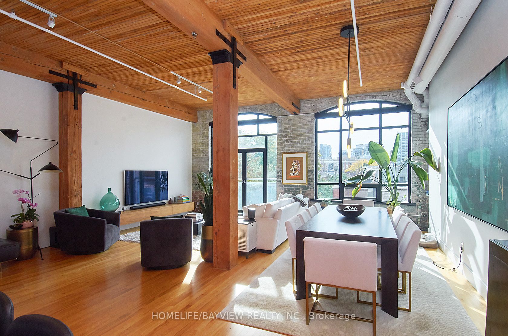 993 Queen Street W, #203