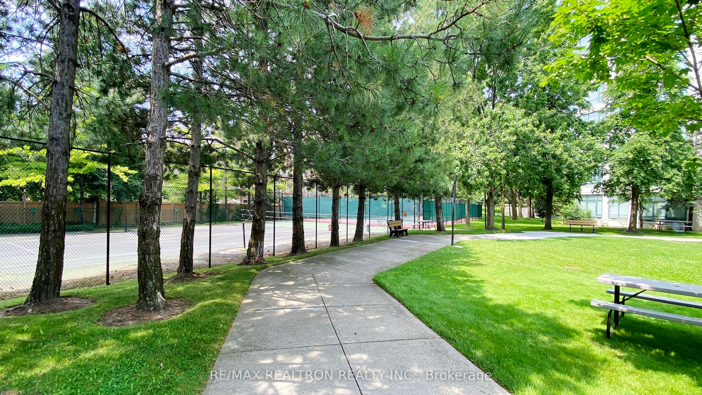110 Promenade Circle S, #504