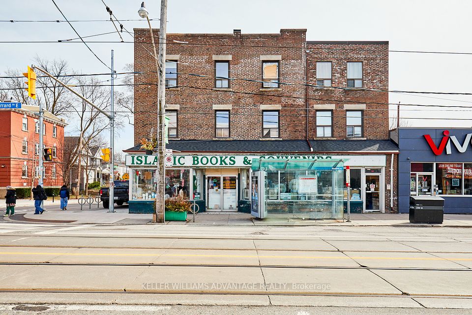 1395 Gerrard