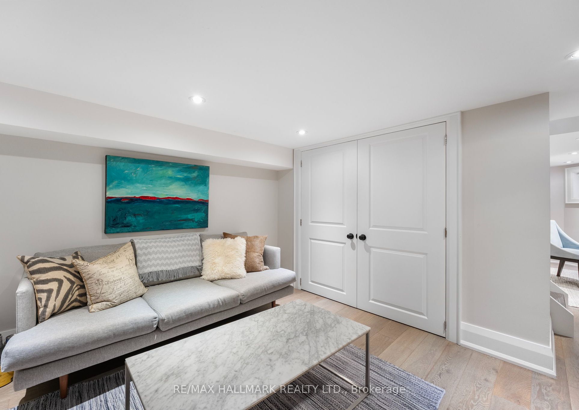 20 Pickering Street, Toronto, ON M4E 3J6