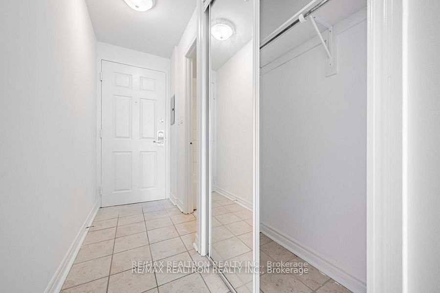 1401 Dupont Street, #225