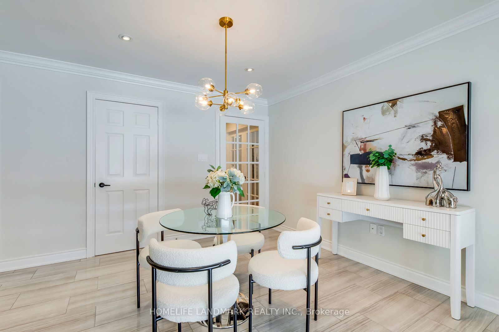503 Blenheim Crescent