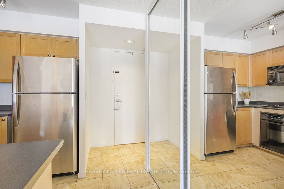 311 Richmond Street E 1009