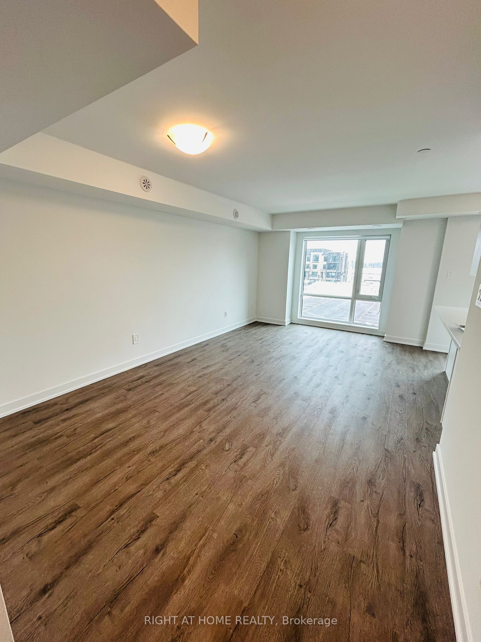 45 Romilly Avenue, #11