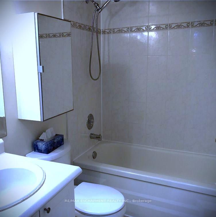 1 Bedroom Condo at 1950 Main,  Hamilton For sale