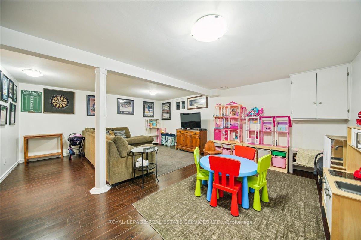 4 Bedrooms Condo at 1450 Sixth, Oakville For sale