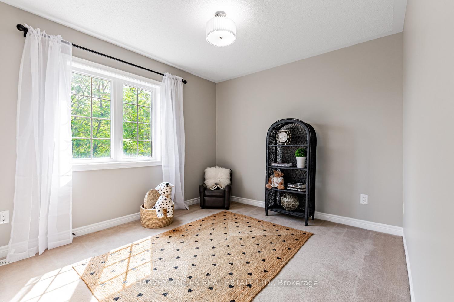 27 Rock Elm Court