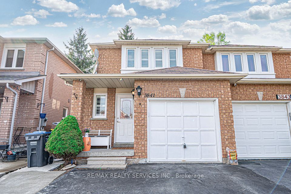 3841 Densbury