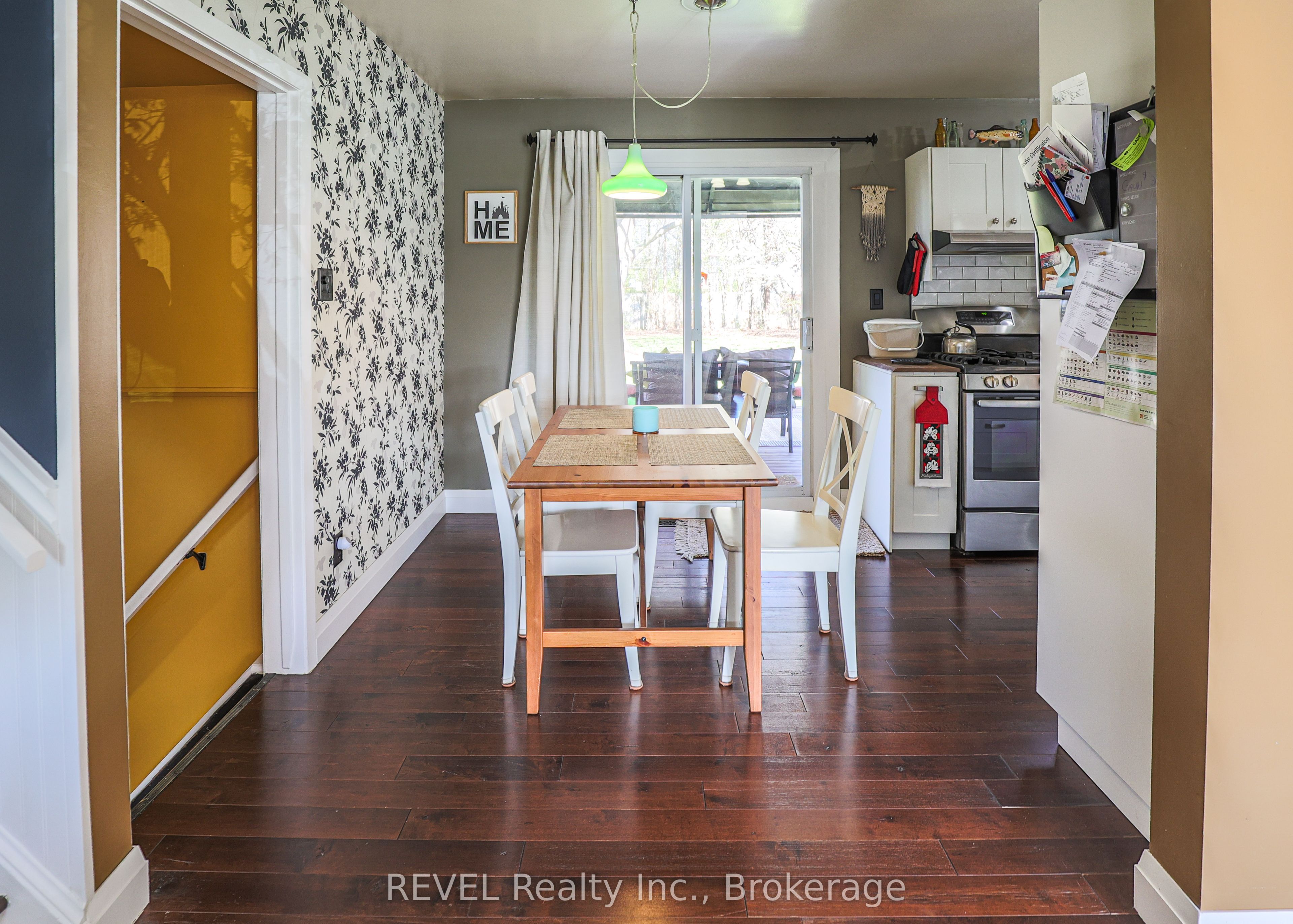 21 Foxglove Avenue