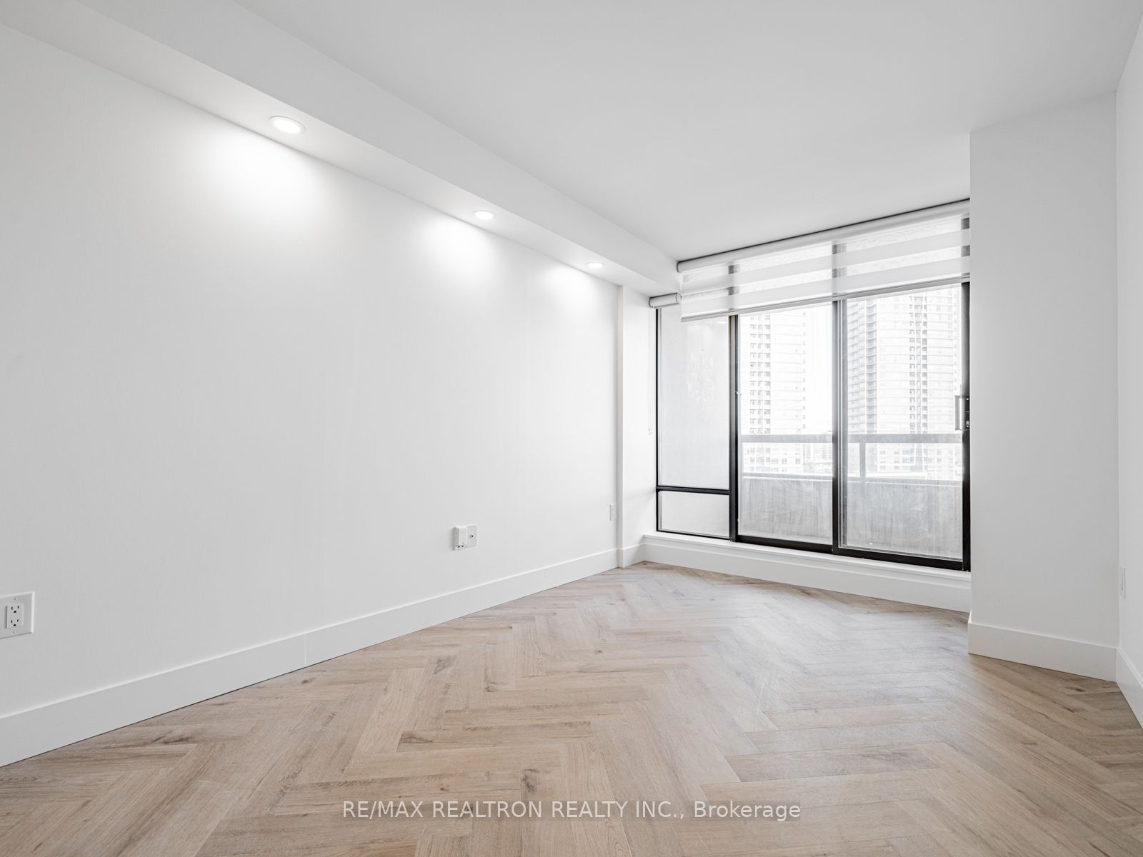 7420 Bathurst Street N, #1611