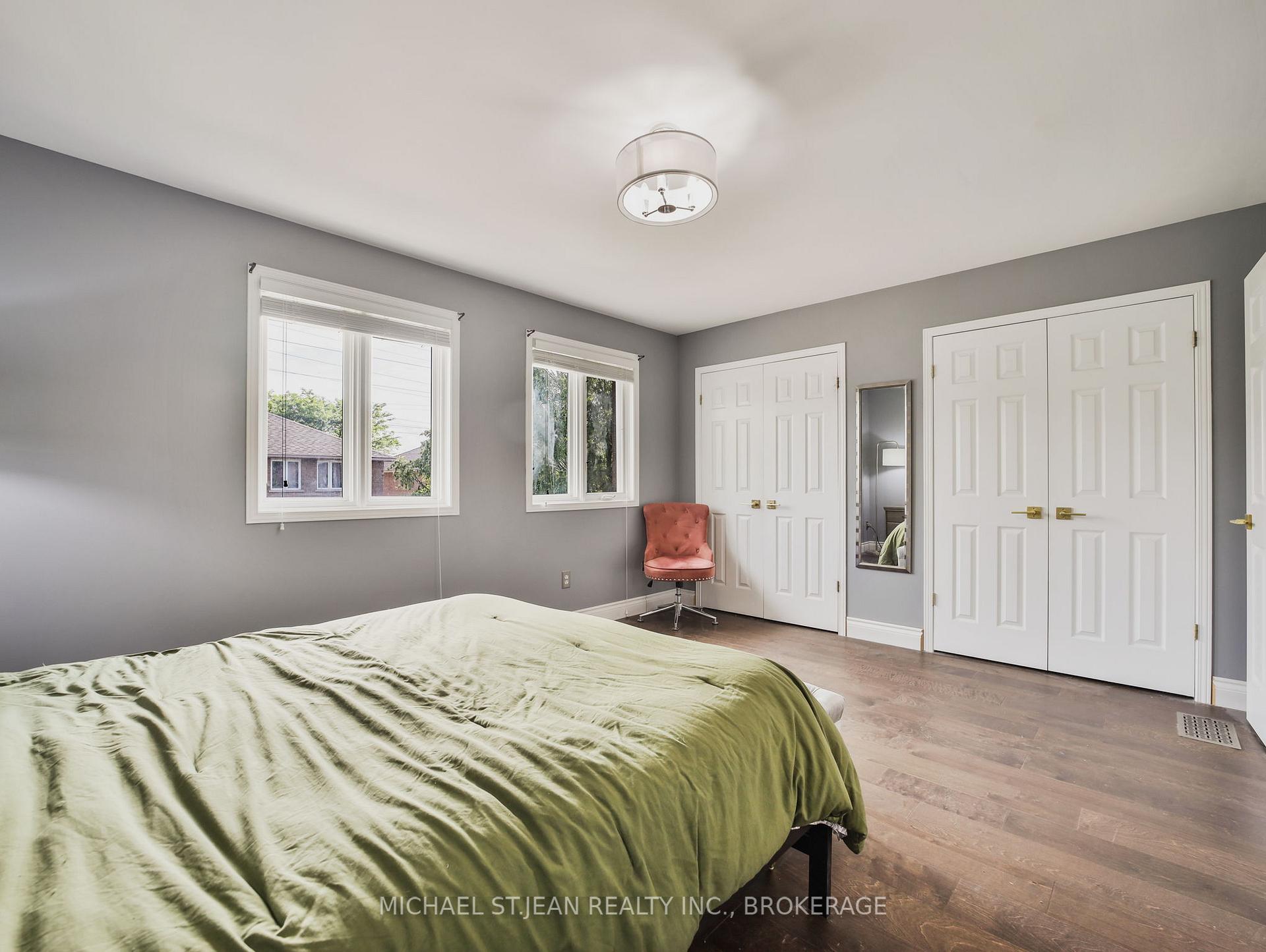 3 Bedrooms Condo at 1889 Upper Wentworth, Hamilton For sale