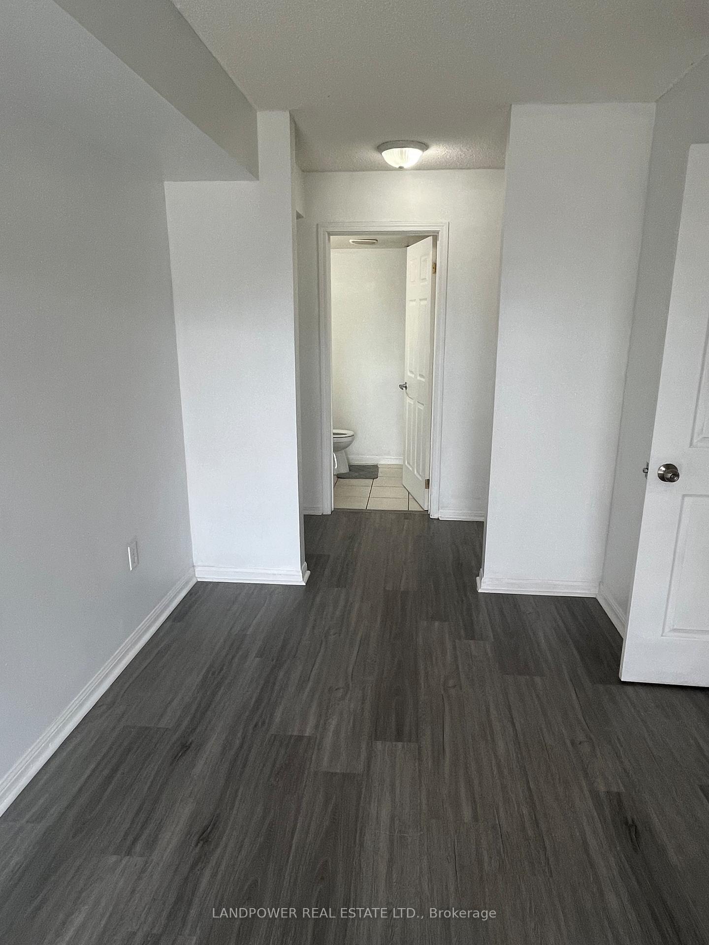 3 Bedrooms Condo at 5235 Finch, Toronto For sale