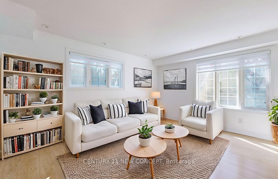 45 Cedarcroft