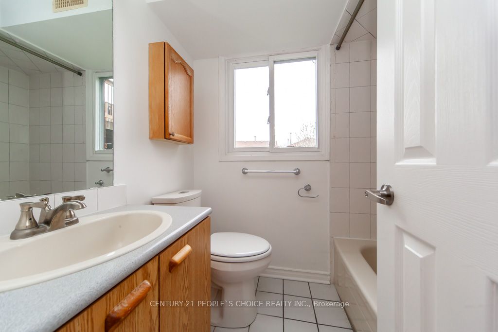 35 Fernbank Place
