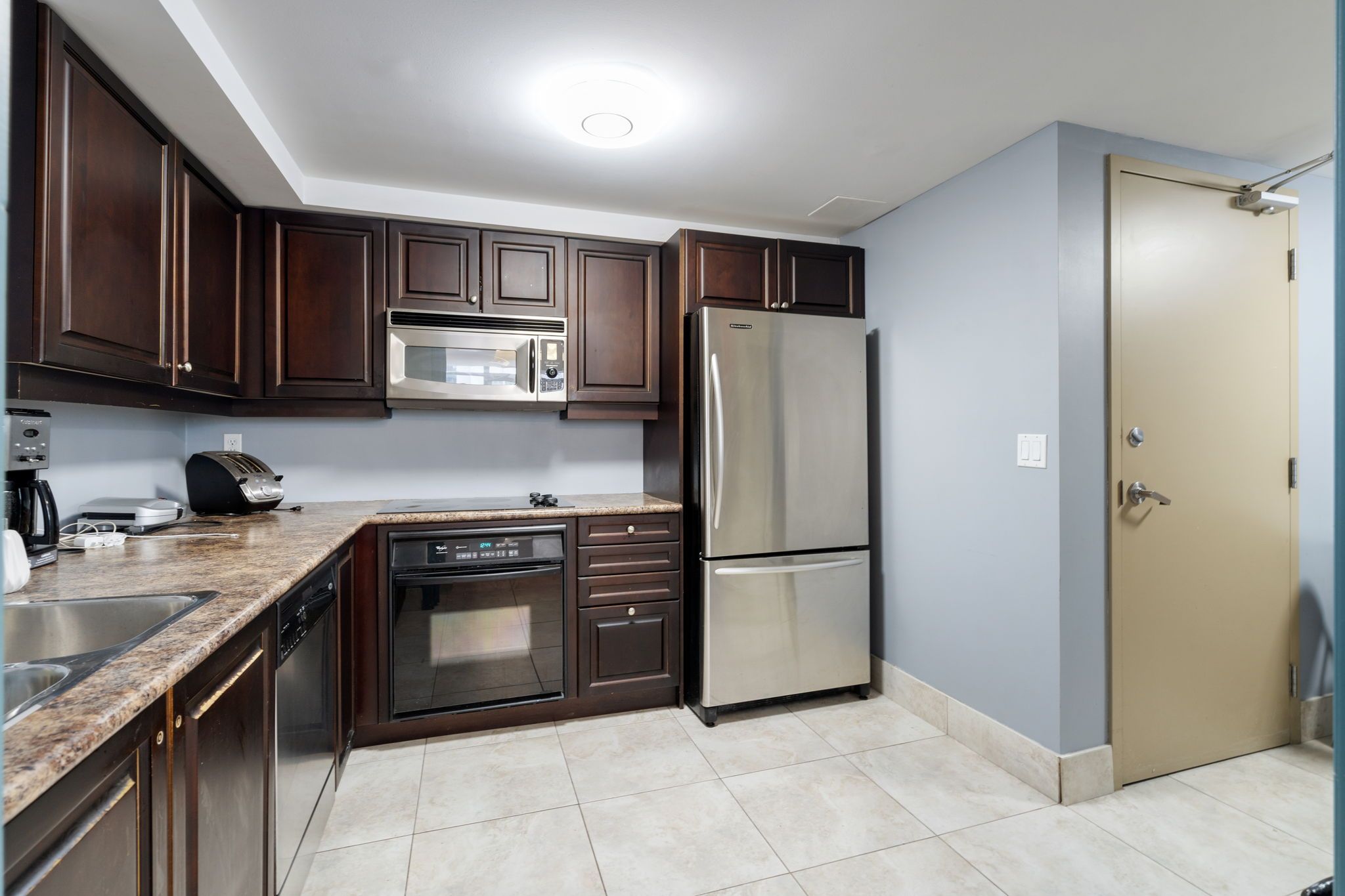 140 Simcoe Street 1412