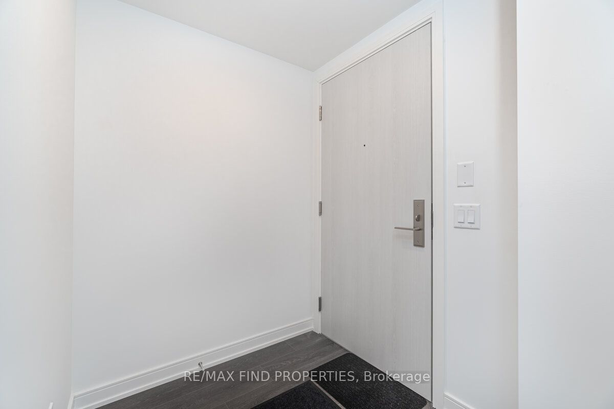 30 Samuel Wood Way, #1002