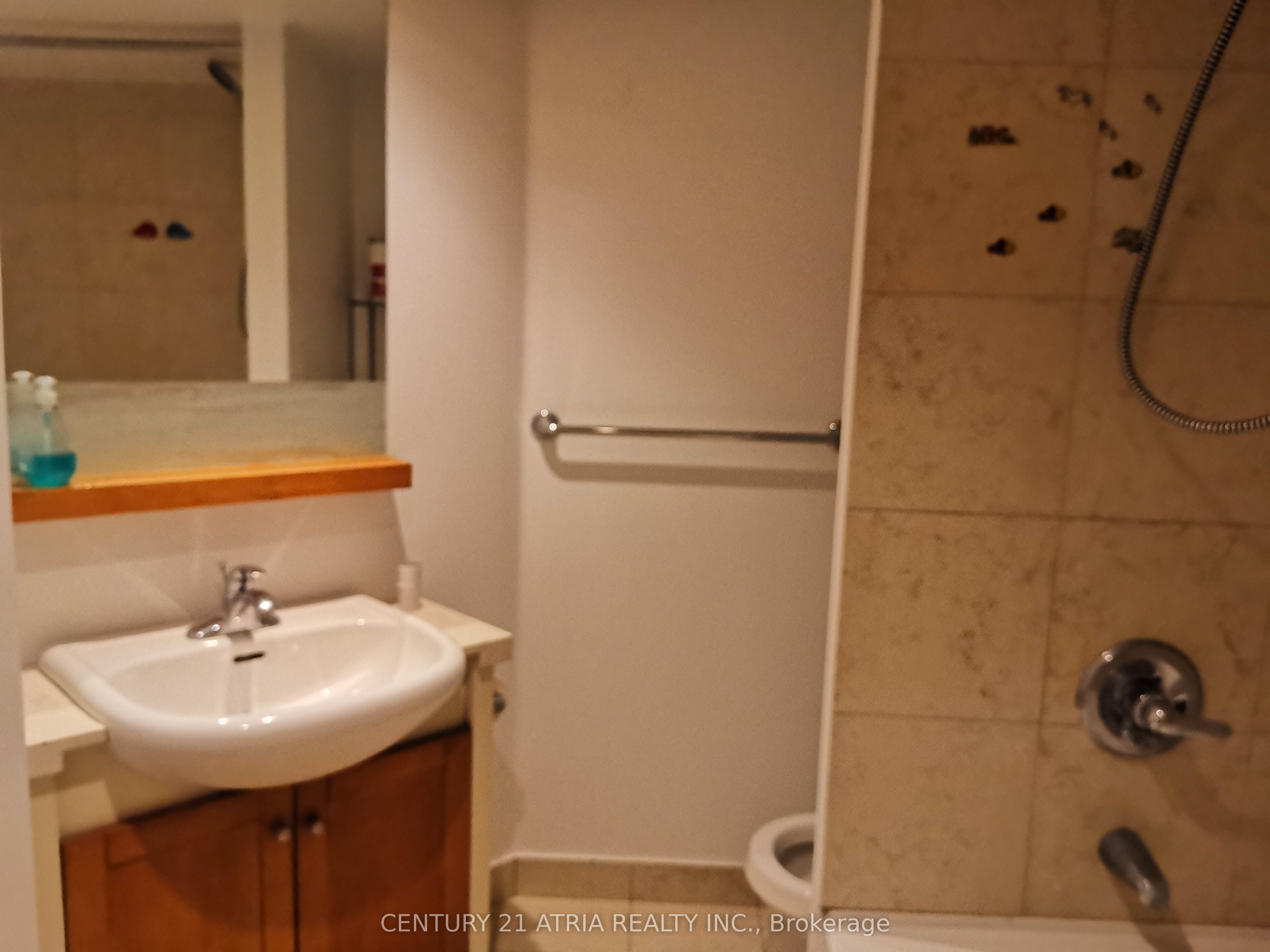 208 Queens Quay W, #1805