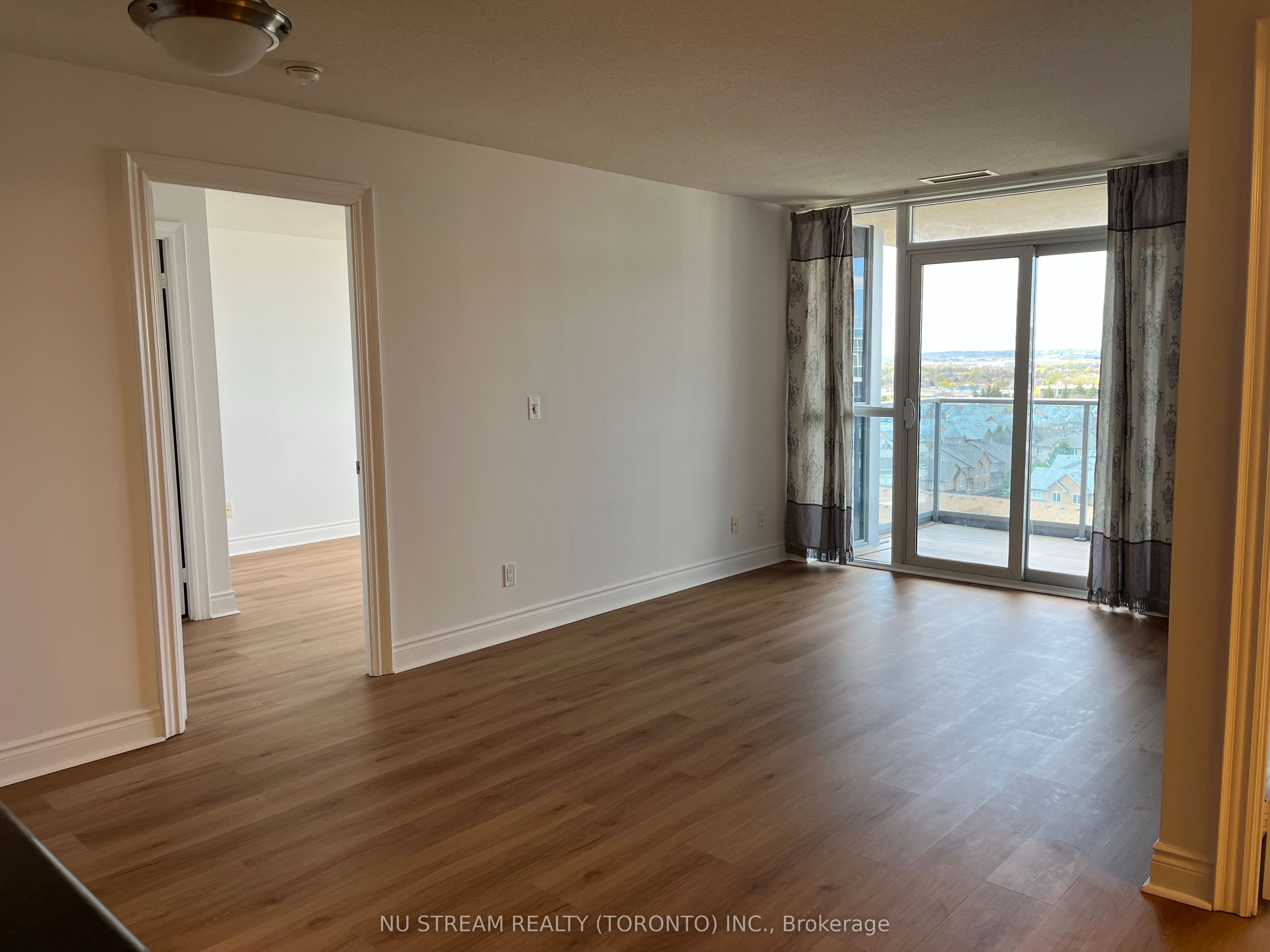 23 Cox Boulevard, #1651