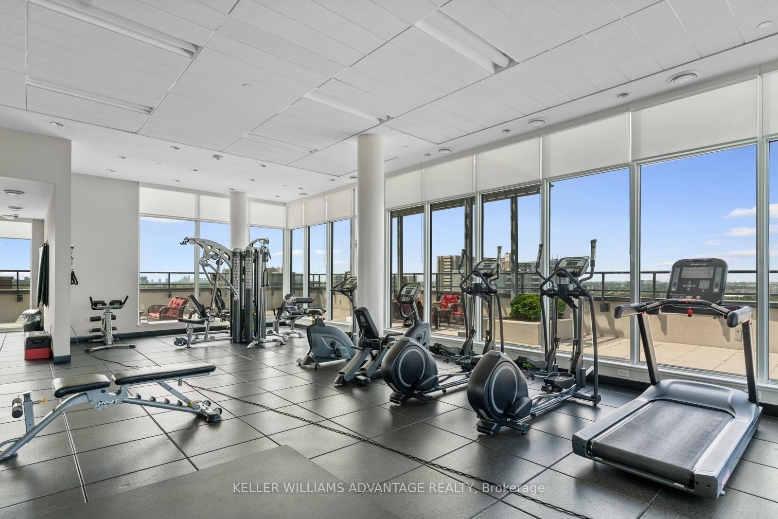 2 Bedrooms Condo at 2800 Keele, Toronto For sale