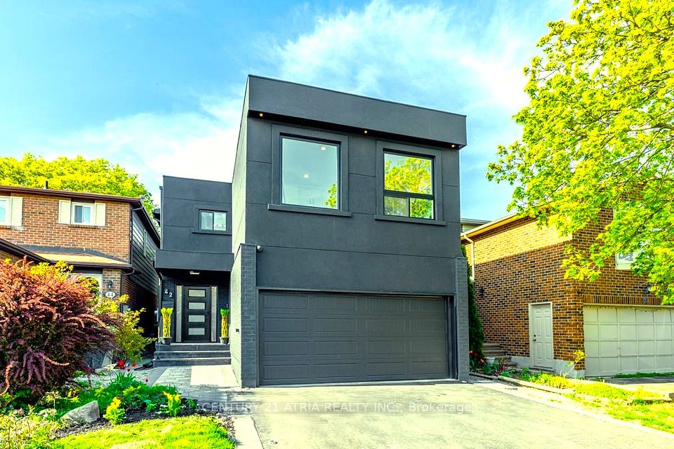 42 Coventry Court, Richmond Hill, ON L4C 8B8