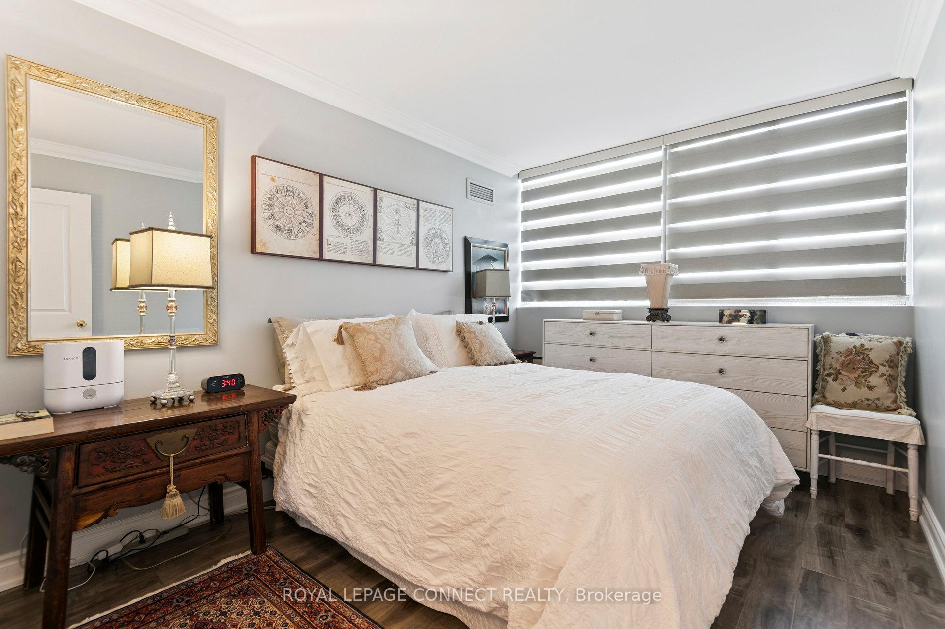 3 Bedrooms Condo at 80 Antibes, Toronto For sale