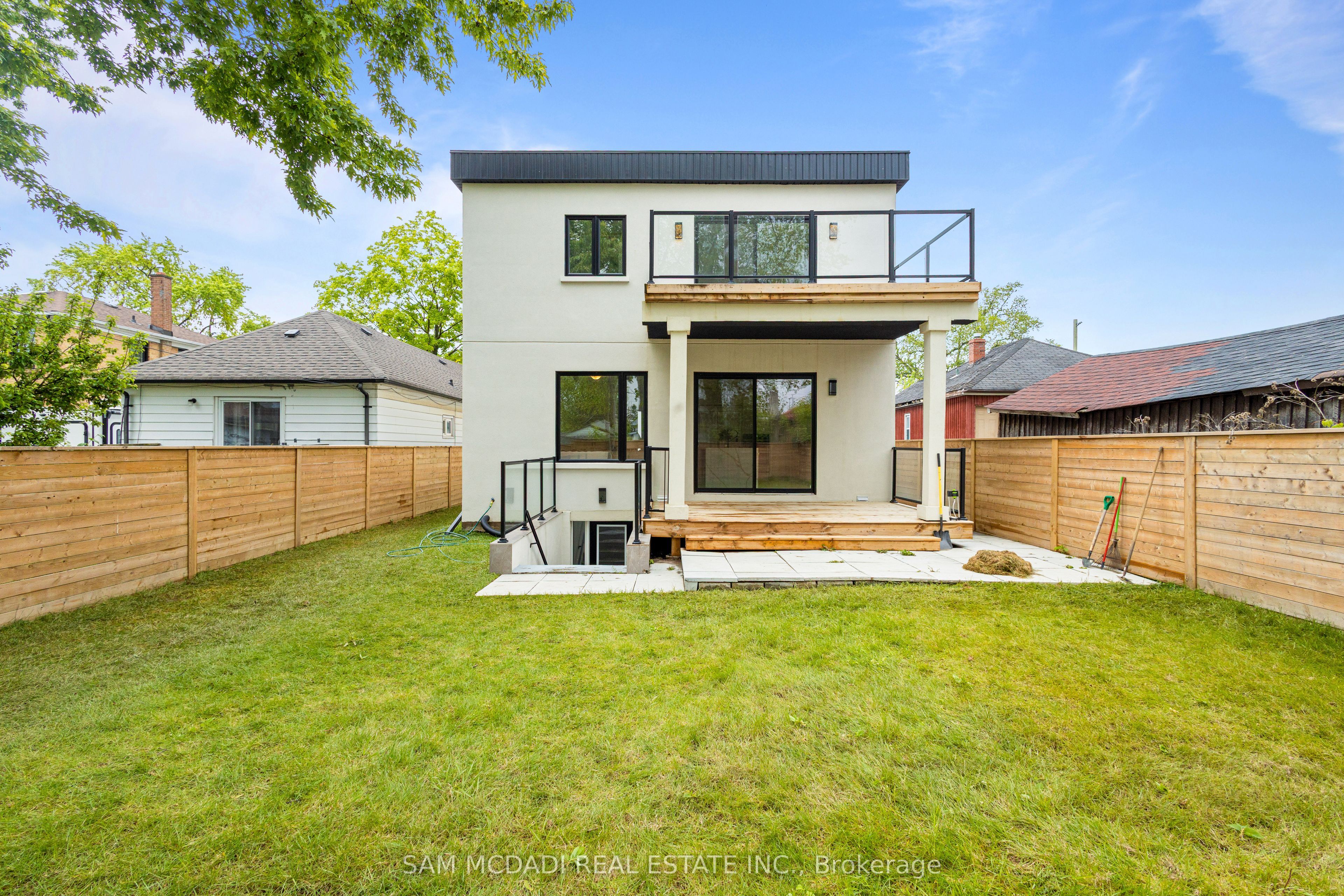 1037 Meredith Avenue