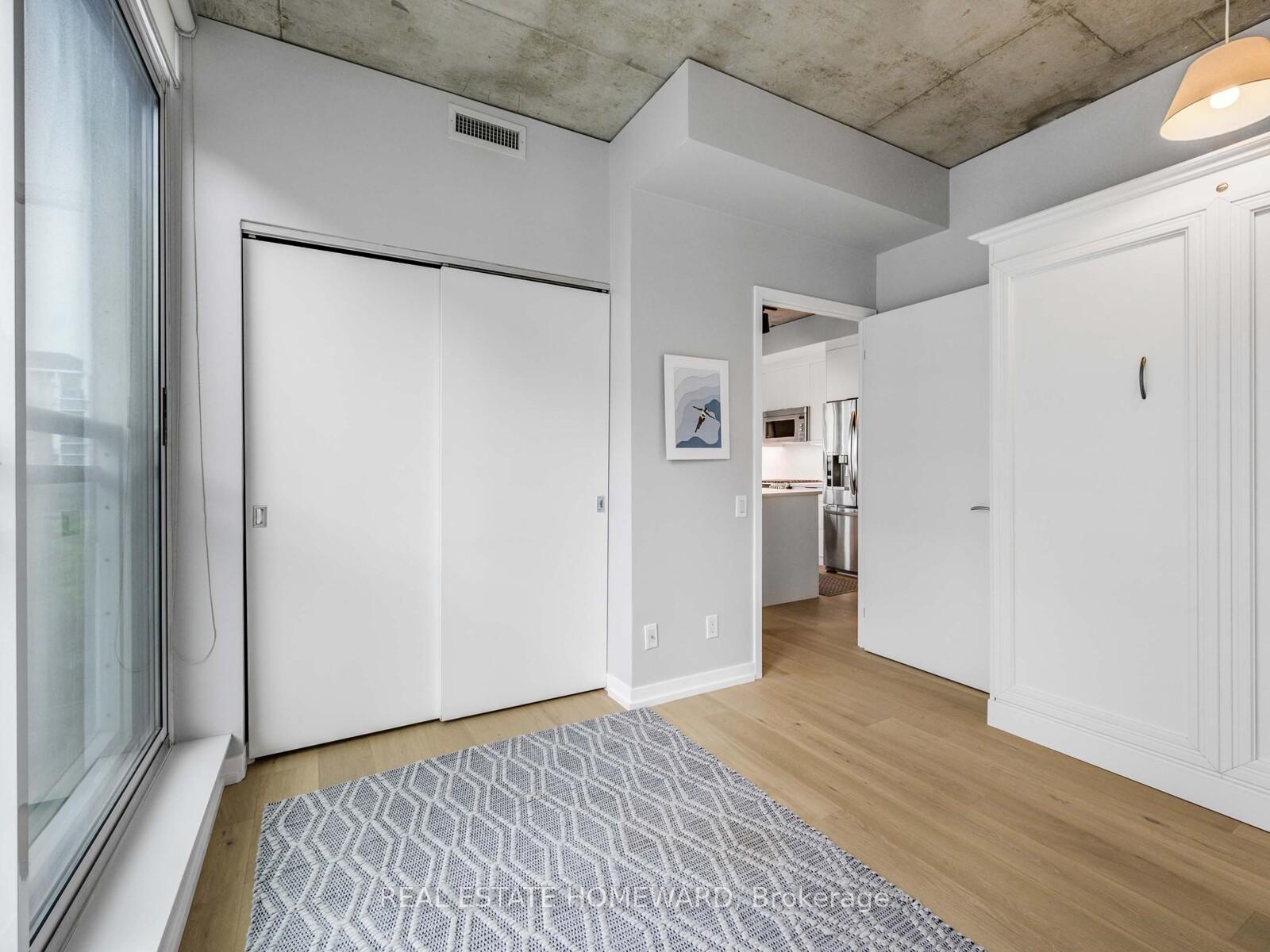 2 Bedrooms Condo at 38 Niagara, Toronto For sale