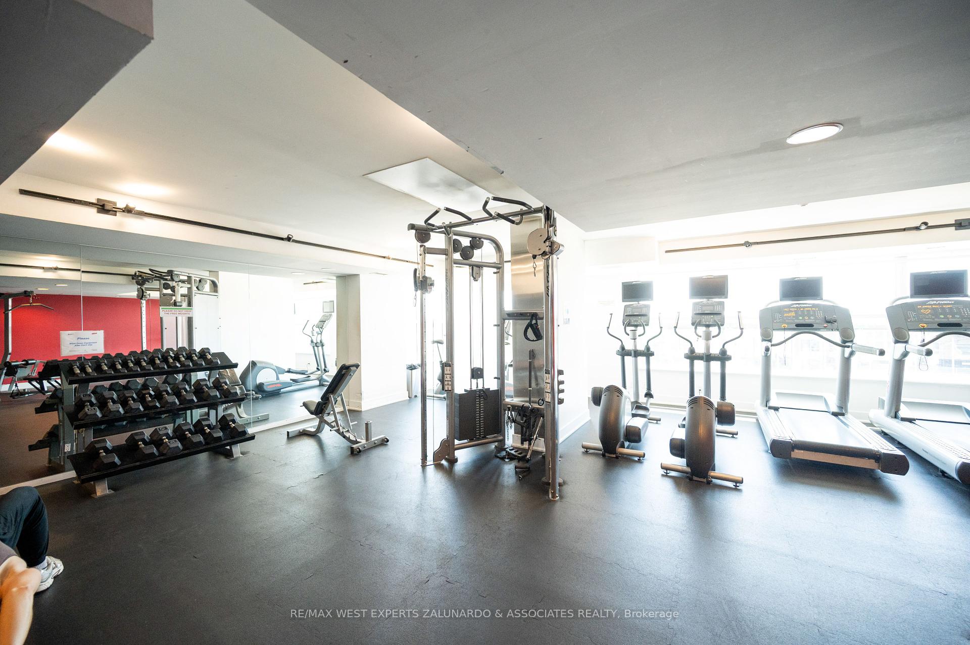 2 Bedrooms Condo at 59 East Liberty, Toronto For sale